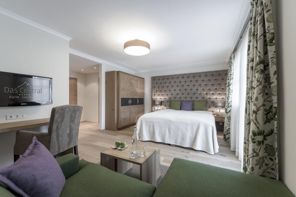 Chambre Deluxe Double ou Lits Jumeaux